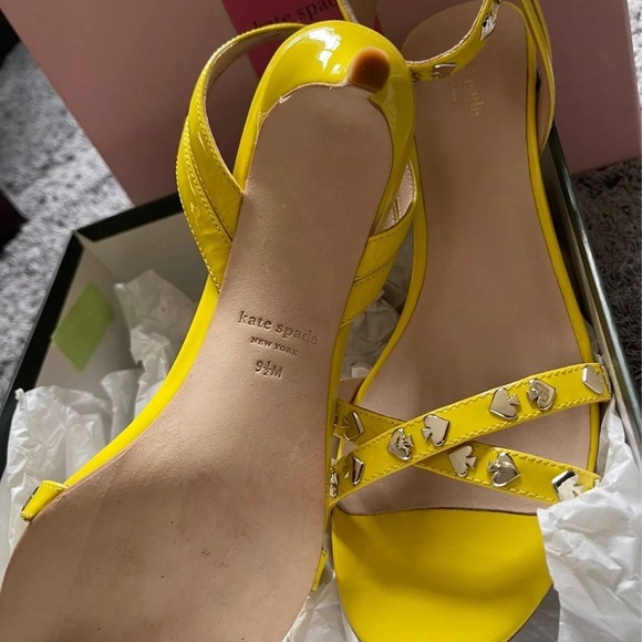NIB “Kate Spade” Canary Yellow Kitten Heel Dress Sandals - Picture 5 of 6